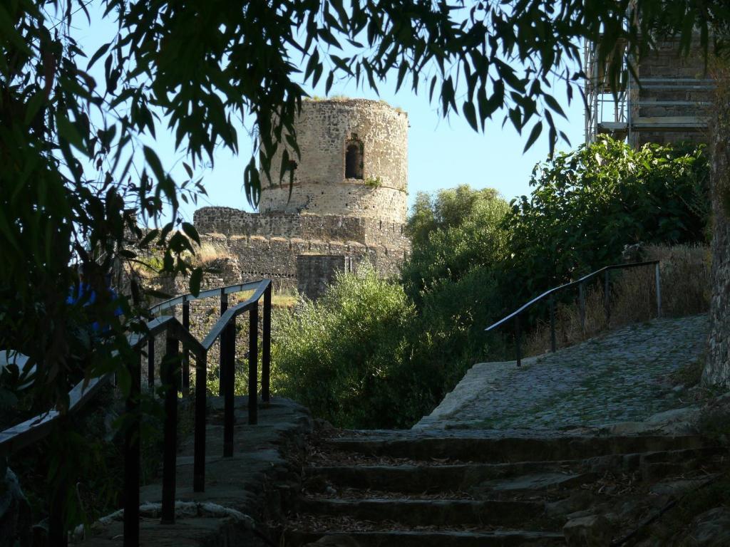Camino Del Castillo Jimena De La Frontera Exterior photo